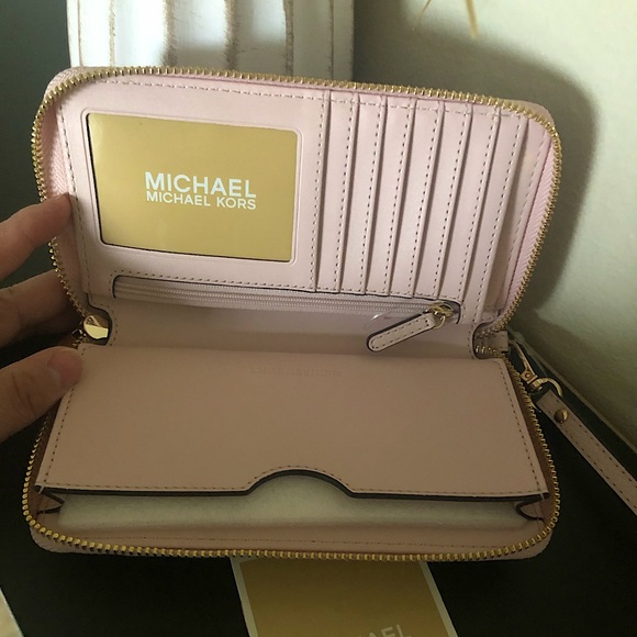 🅽🅴🆆 Michael Kors Jet Set Travel Phone Case Wristlet Wallet - Picture 9 of 11